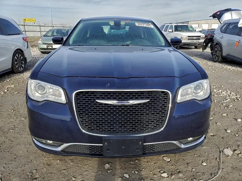 2016 CHRYSLER 300 LIMITED  