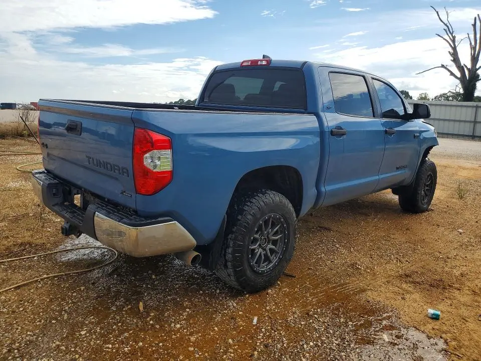 2020 TOYOTA TUNDRA SR5  