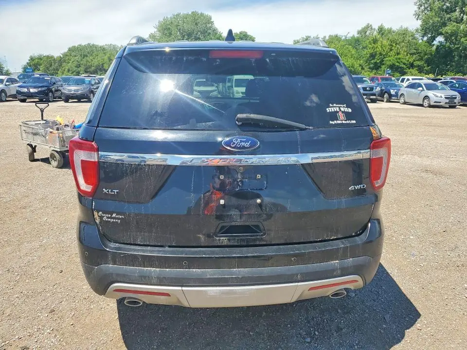 2017 FORD EXPLORER XLT  