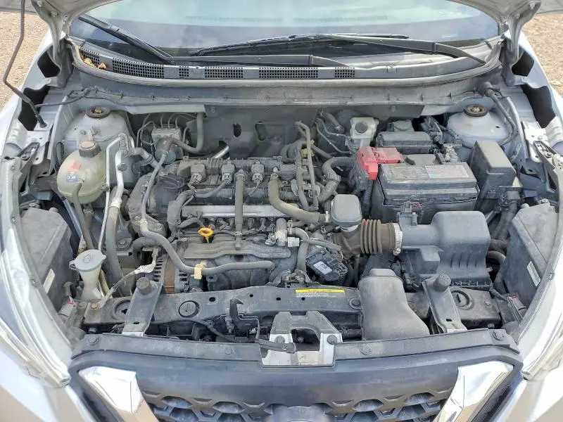 2019 NISSAN KICKS S  