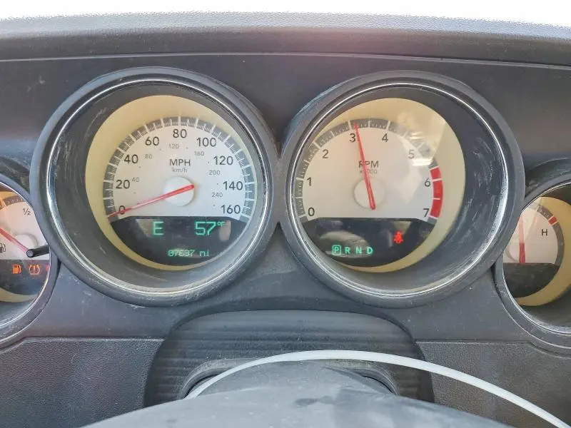 2010 DODGE CHALLENGER R  