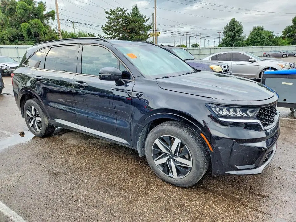 2022 KIA SORENTO S  