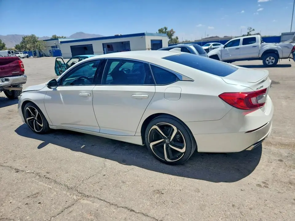2018 HONDA ACCORD SPORT  