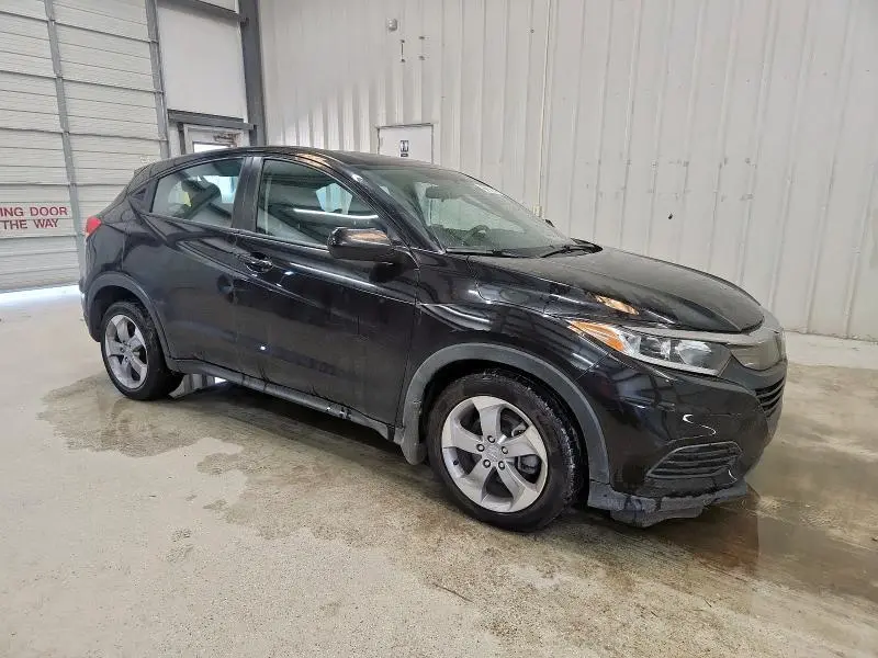2022 HONDA HR-V LX  