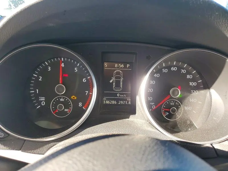 2013 VOLKSWAGEN GOLF   