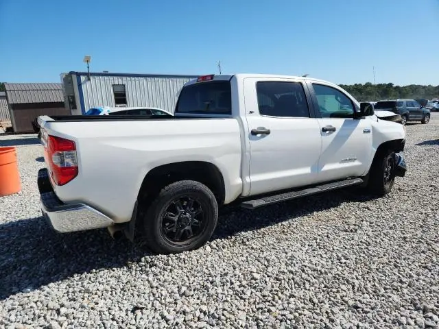 2015 TOYOTA TUNDRA CREWMAX SR5  