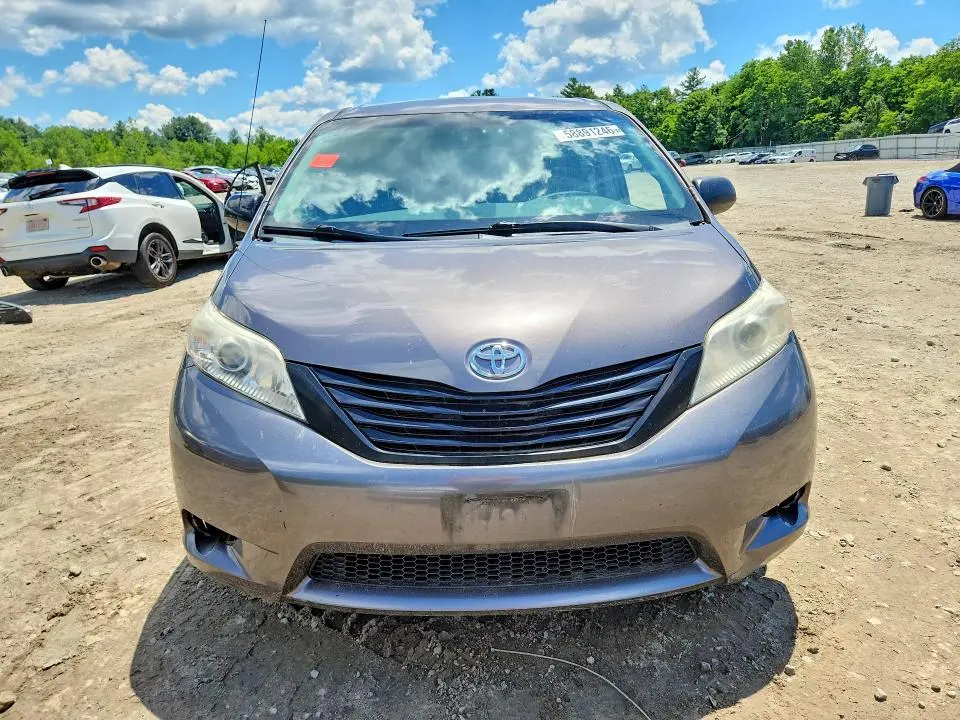 2013 TOYOTA SIENNA L 7-PASSENGER  