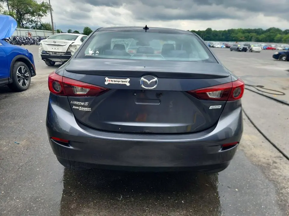 2016 MAZDA 3 TOURING  