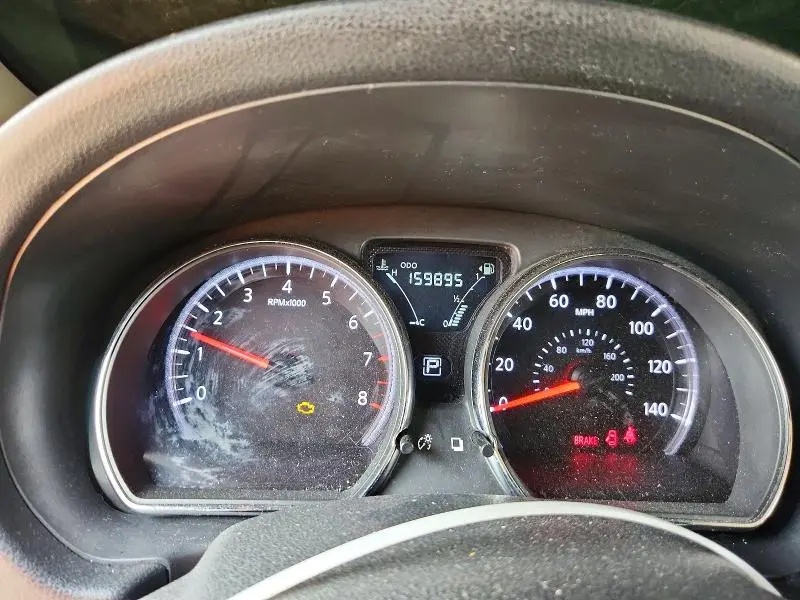 2016 NISSAN VERSA 1.6 SV  