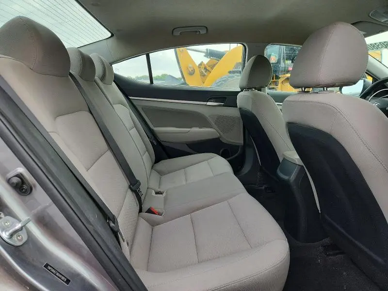 2019 HYUNDAI ELANTRA SEL  