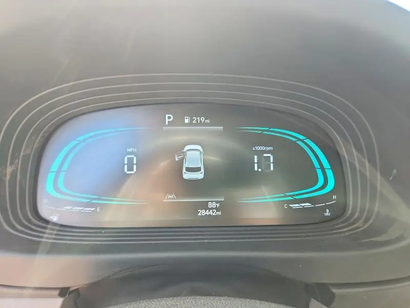 2024 HYUNDAI VENUE SEL  