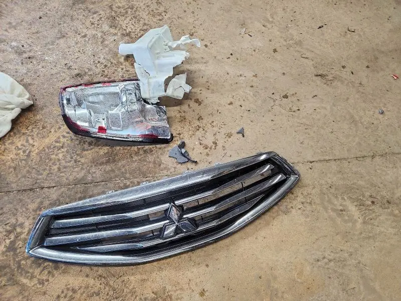 2019 MITSUBISHI MIRAGE G4 ES  