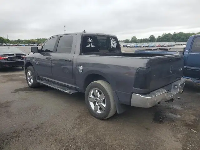 2017 RAM 1500 SLT  