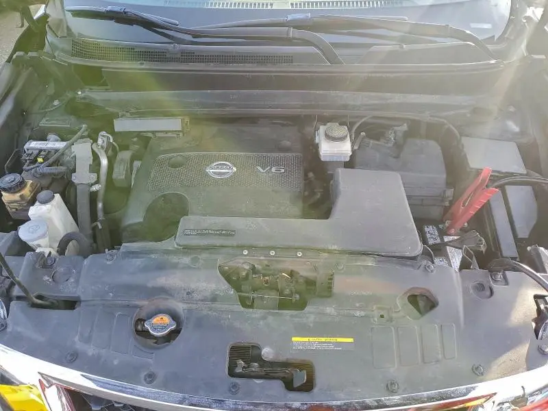 2013 NISSAN PATHFINDER S  