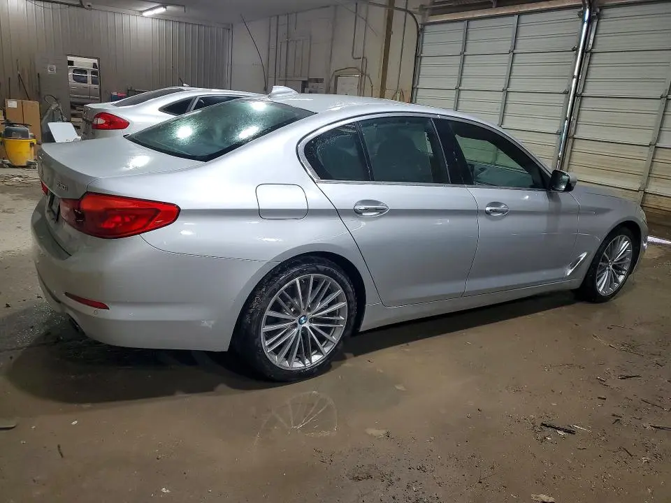 2018 BMW 530 XI  
