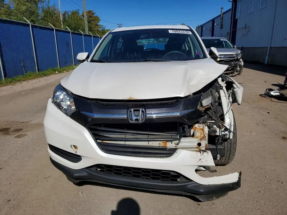 2018 HONDA HR-V LX  