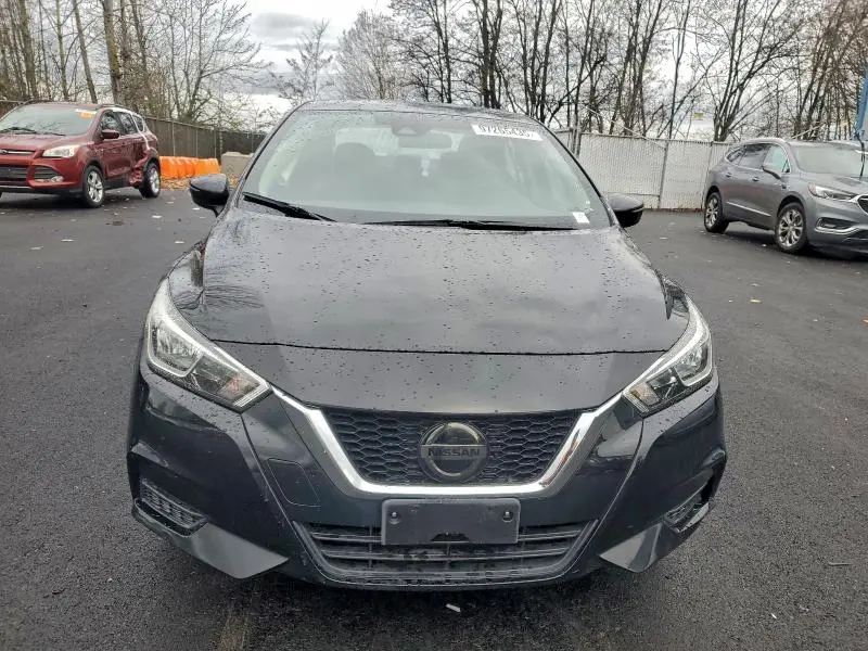 2020 NISSAN VERSA SV  