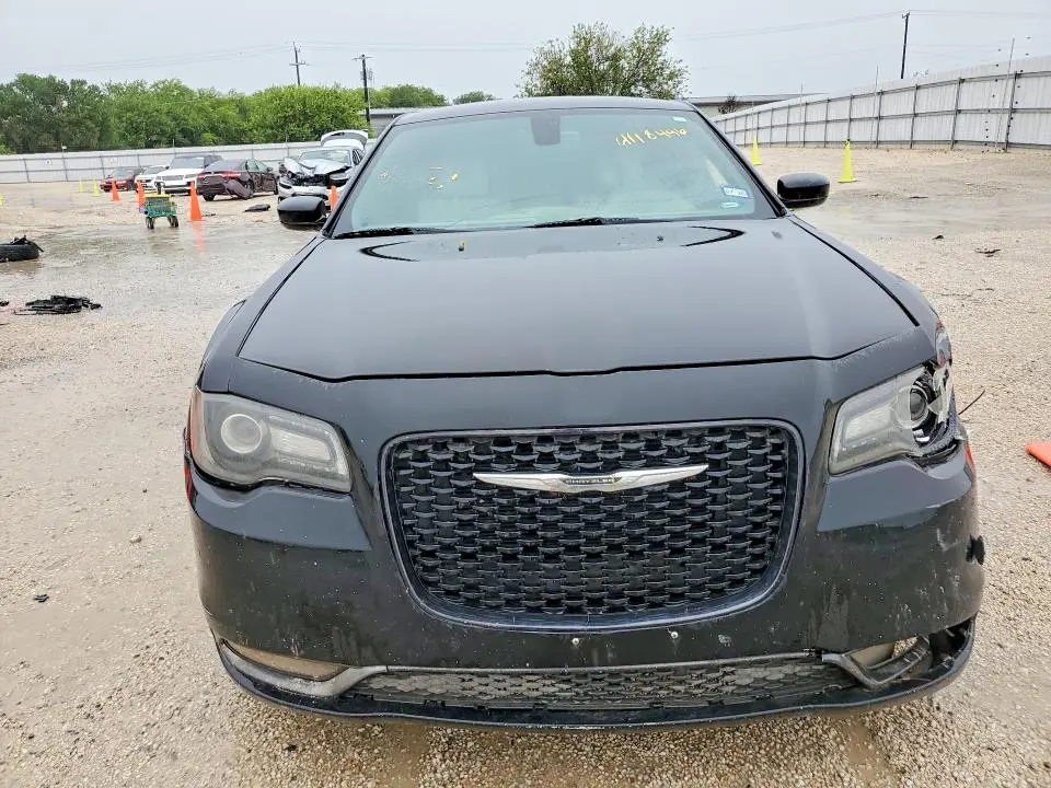 2017 CHRYSLER 300 S  