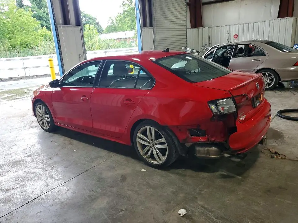 2016 VOLKSWAGEN JETTA SPORT  