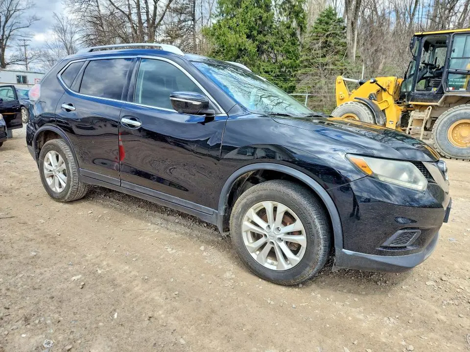 2014 NISSAN ROGUE S  