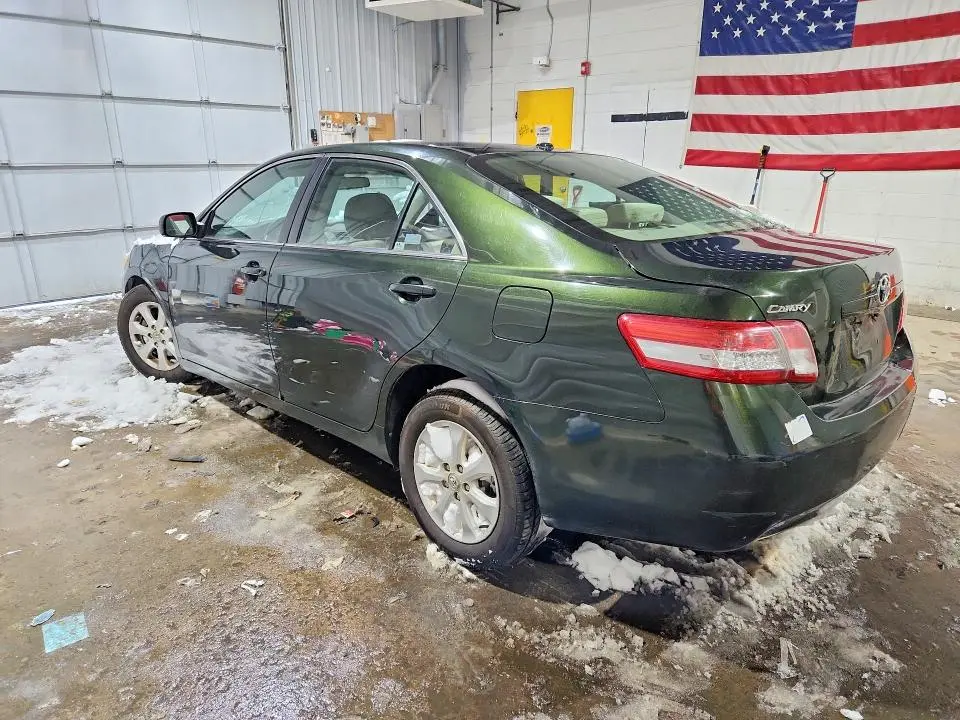 2011 TOYOTA CAMRY   