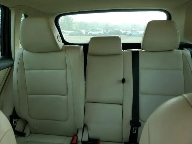 2012 VOLKSWAGEN TIGUAN S  