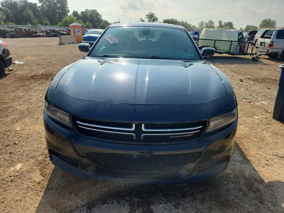 2015 DODGE CHARGER SE  