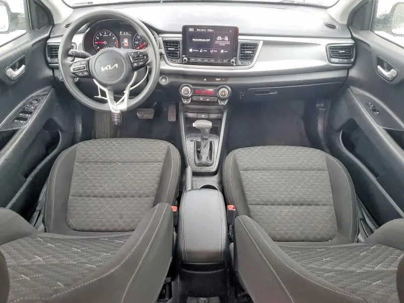2022 KIA RIO S  