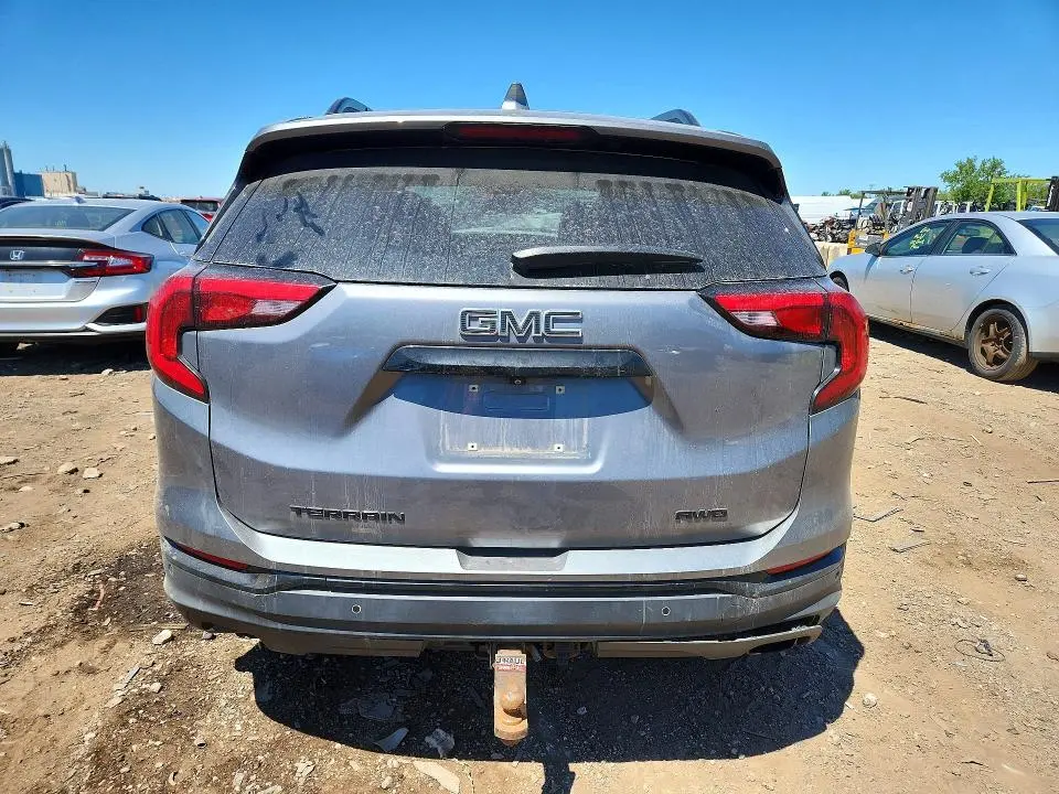 2019 GMC TERRAIN SLT  
