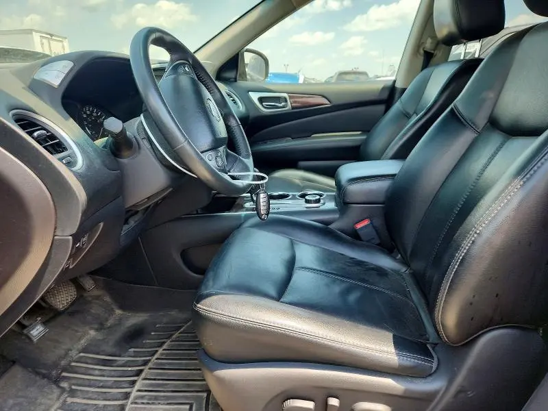 2015 NISSAN PATHFINDER SL  