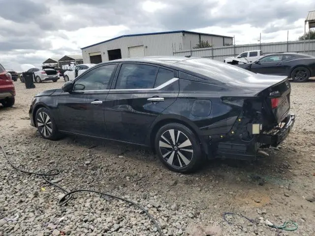2021 NISSAN ALTIMA SV  