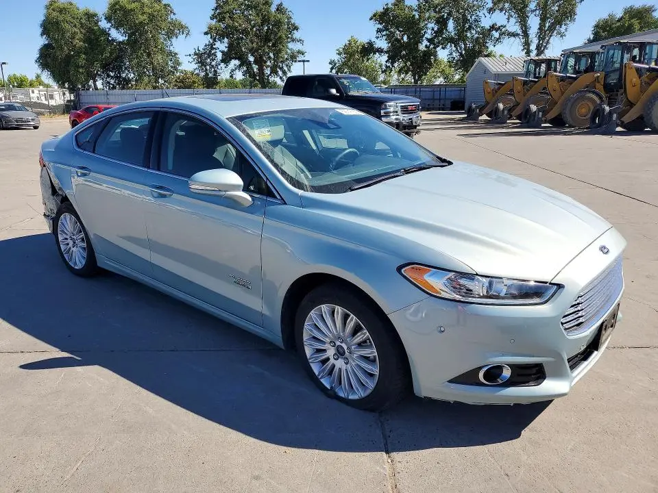 2014 FORD FUSION TITANIUM PHEV  