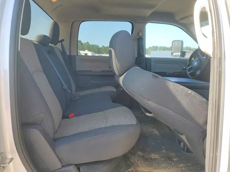 2012 DODGE 2500   