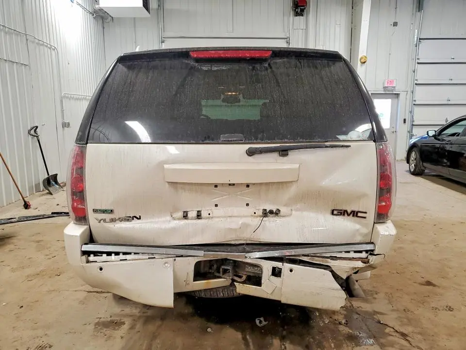 2012 GMC YUKON DENALI  