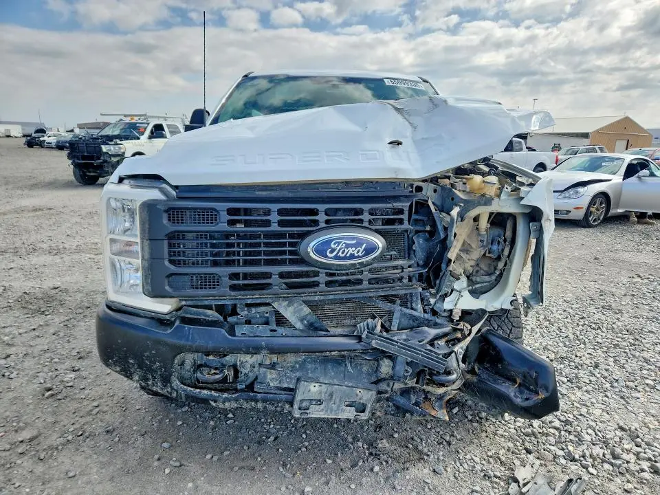 2023 FORD F350 XL SD SRW 4WD 6.8L V8