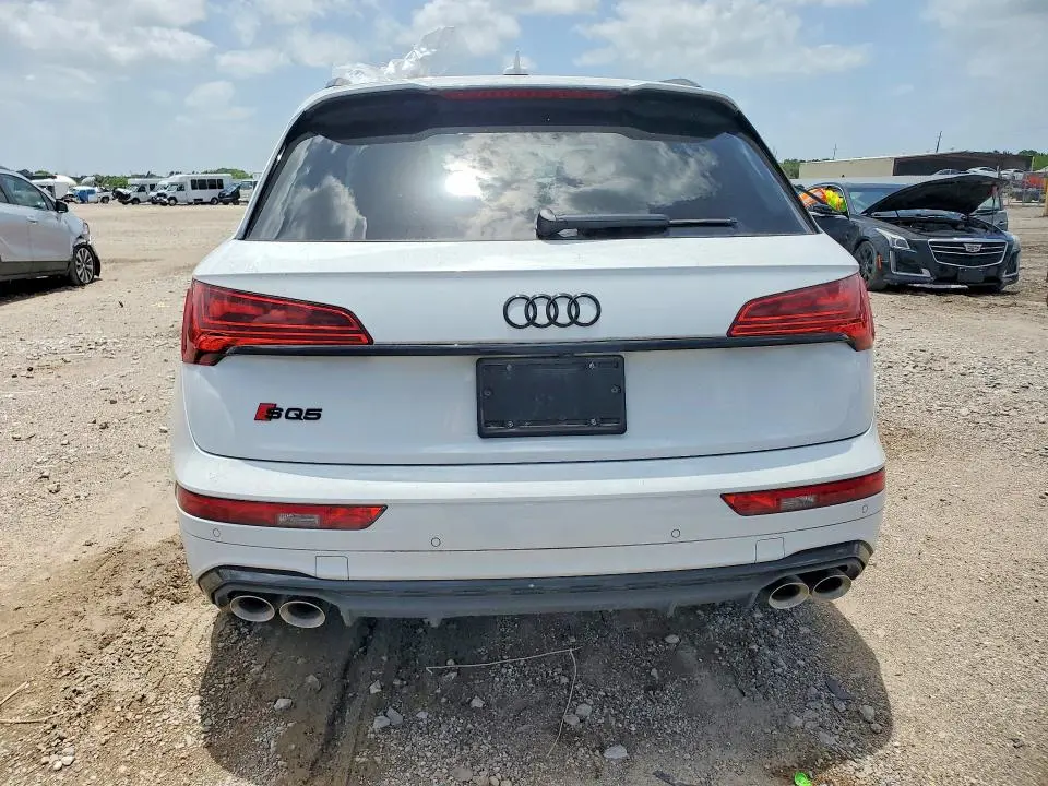 2024 AUDI SQ5 PREMIUM PLUS  