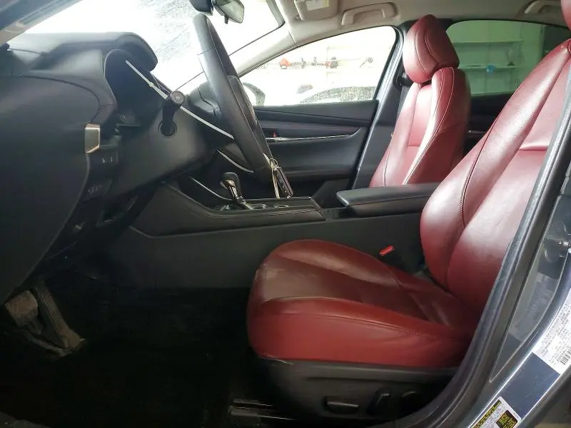 2024 MAZDA 3 PREFERRED  