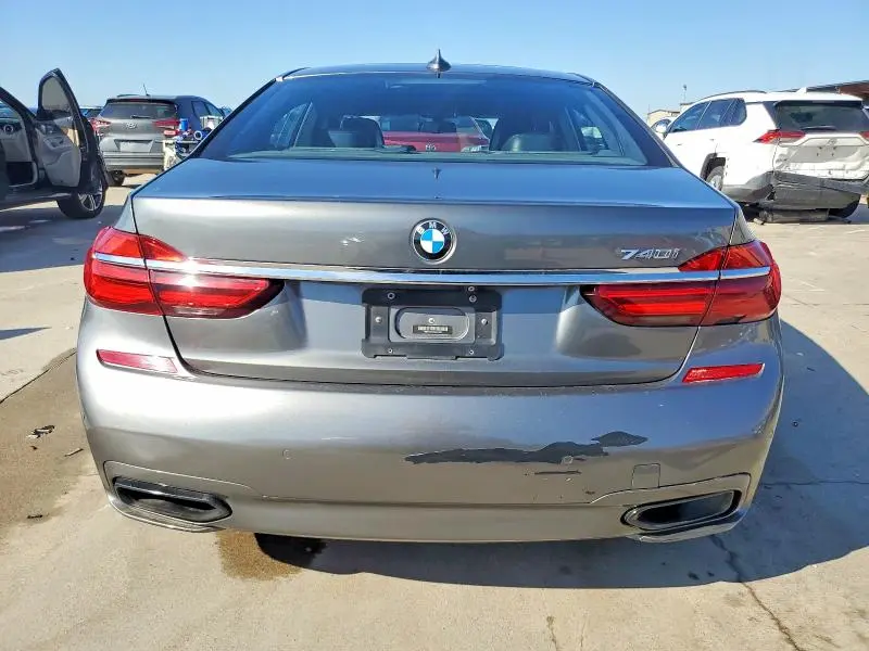 2016 BMW 740 I  
