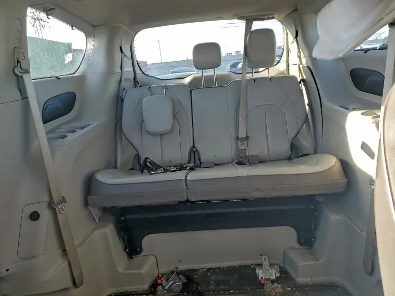 2017 CHRYSLER PACIFICA TOURING L  