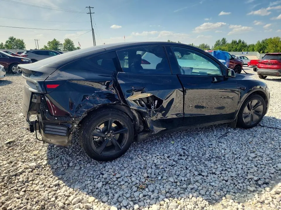 2026 TESLA MODEL Y   