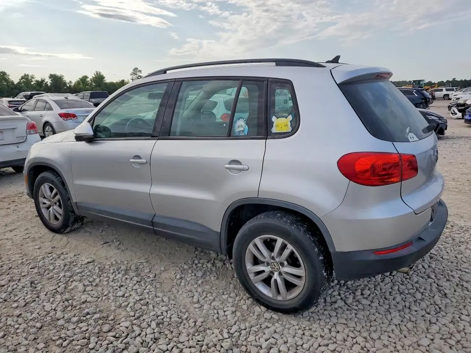 2015 VOLKSWAGEN TIGUAN S  
