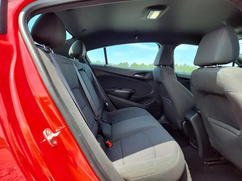2017 CHEVROLET CRUZE LT  