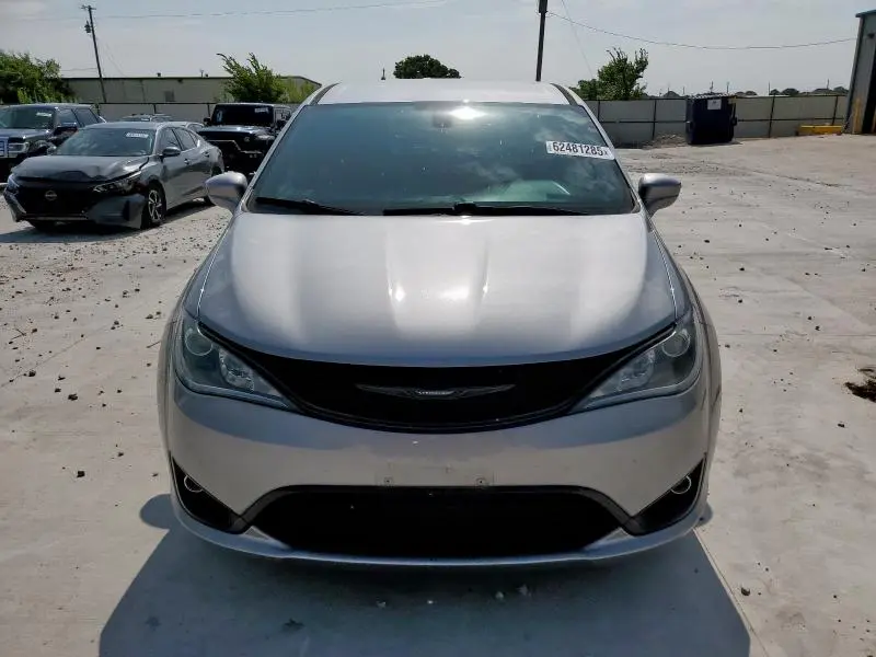 2019 CHRYSLER PACIFICA TOURING PLUS  
