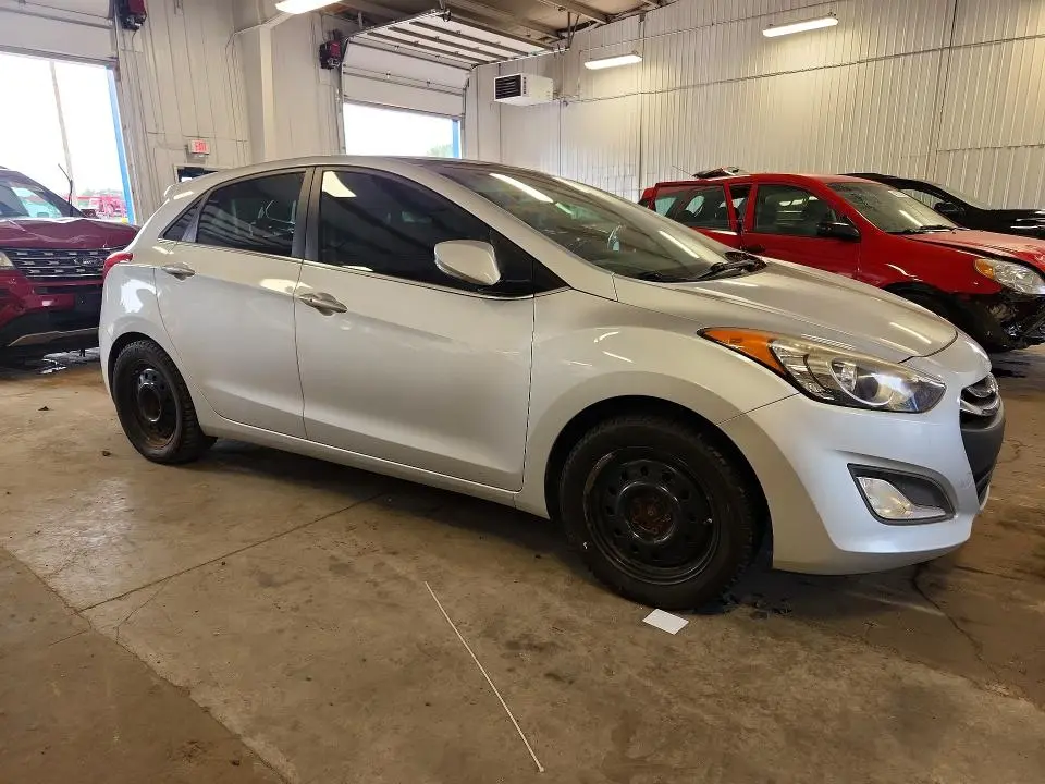 2013 HYUNDAI ELANTRA GT BASE  
