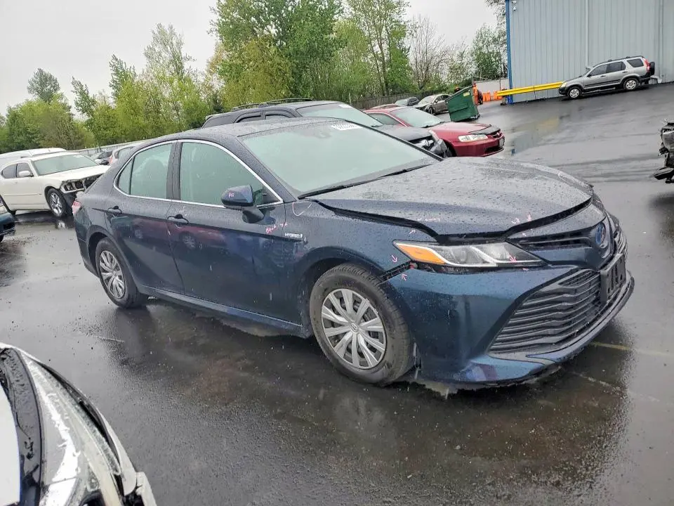 2020 TOYOTA CAMRY LE  