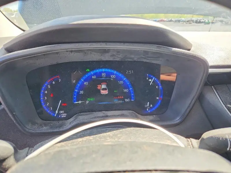 2022 TOYOTA COROLLA LE  
