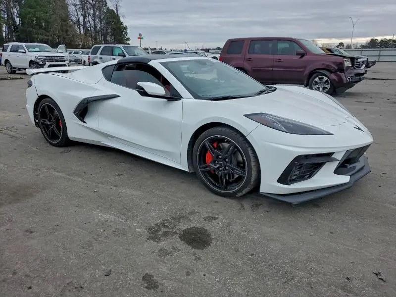 2025 CHEVROLET CORVETTE STINGRAY 2LT  