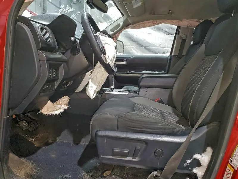 2018 TOYOTA TUNDRA DOUBLE CAB SR  