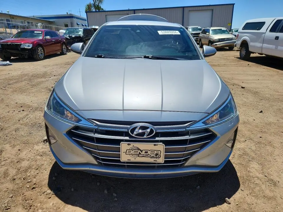 2020 HYUNDAI ELANTRA SEL  