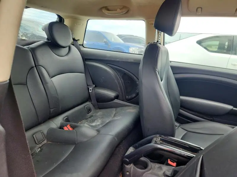 2013 MINI COOPER   